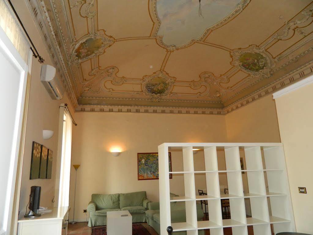 카타니아 Antica Dimora Caruso B&B 외부 사진